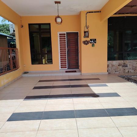 Afwan Homestay Klebang Melaka Malacca Exterior foto